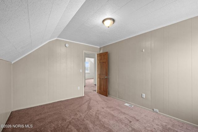 310 Jennings Road, Rossford, OH 43460