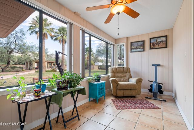 11101 E Calle Vaqueros, Tucson, AZ 85749