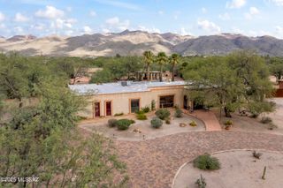 11101 E Calle Vaqueros, Tucson, AZ 85749