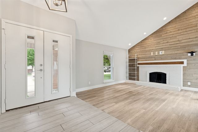 2114 Wheaton Drive, Richardson, TX 75081