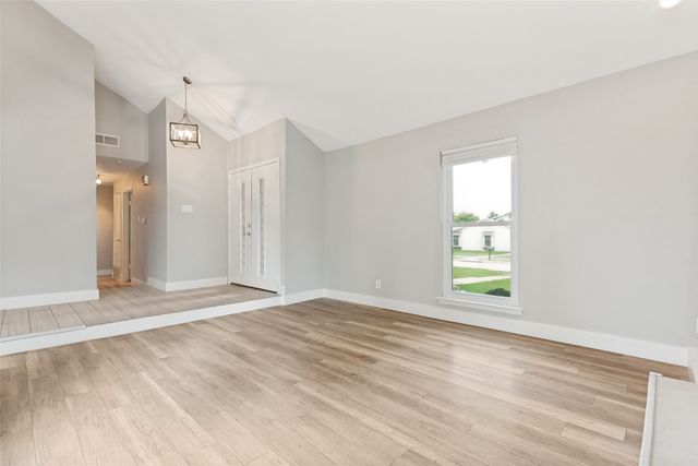2114 Wheaton Drive, Richardson, TX 75081