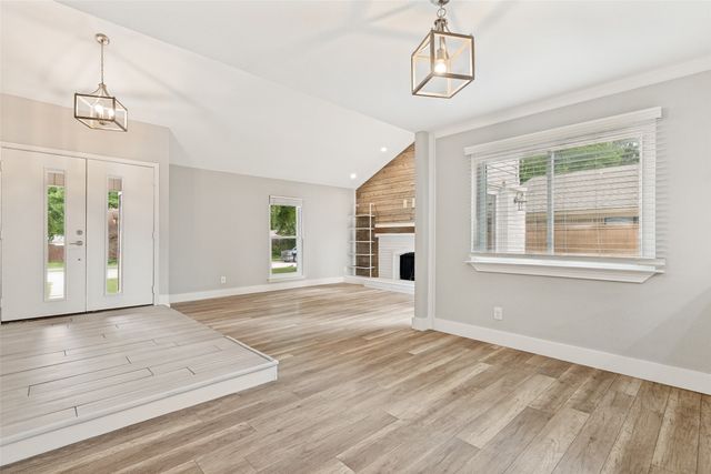 2114 Wheaton Drive, Richardson, TX 75081