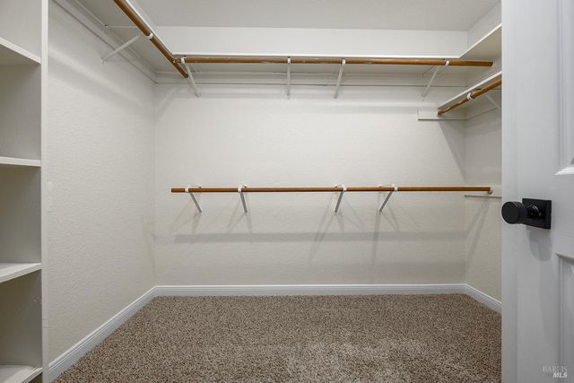 2490 Creek Meadow Dr, Santa Rosa, CA 95404