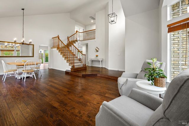 2490 Creek Meadow Dr, Santa Rosa, CA 95404