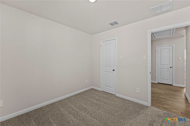 125 Raymondville Path, San Marcos, TX 78666