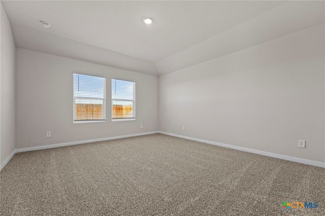 125 Raymondville Path, San Marcos, TX 78666