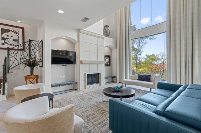 5706 Long CT, Austin, TX 78730