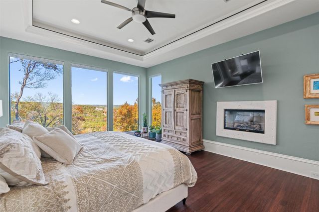 5706 Long CT, Austin, TX 78730