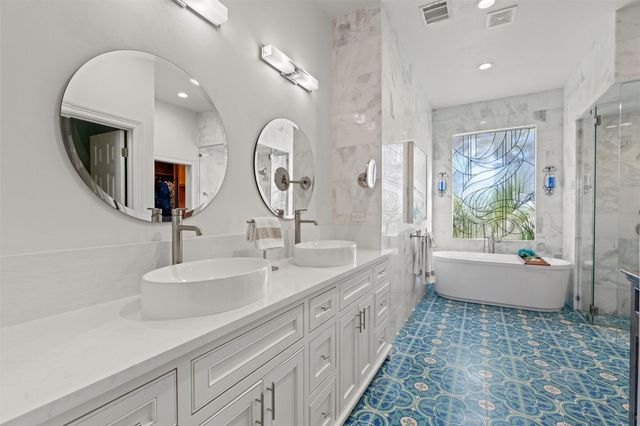 5706 Long CT, Austin, TX 78730