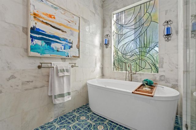 5706 Long CT, Austin, TX 78730