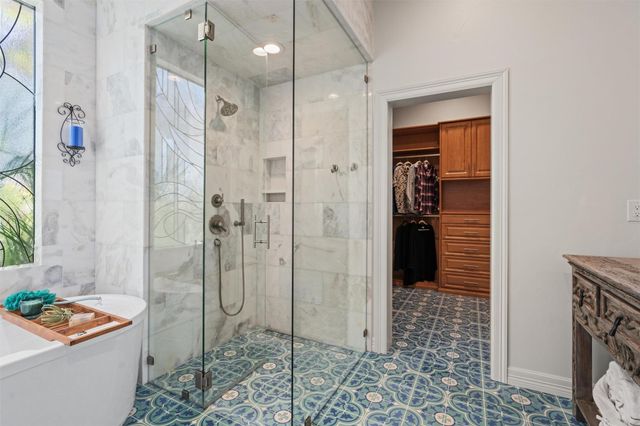 5706 Long CT, Austin, TX 78730