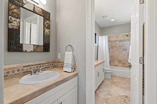 5706 Long CT, Austin, TX 78730