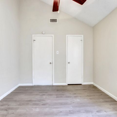 712 Via Miramonte, Mesquite, TX 75150