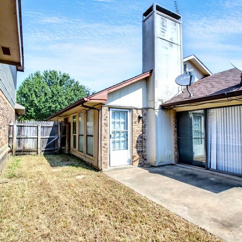 712 Via Miramonte, Mesquite, TX 75150
