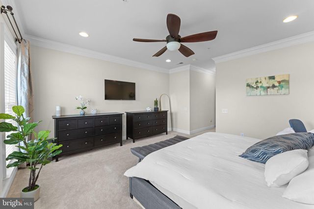 42831 BURRELL SQ, Ashburn, VA 20147