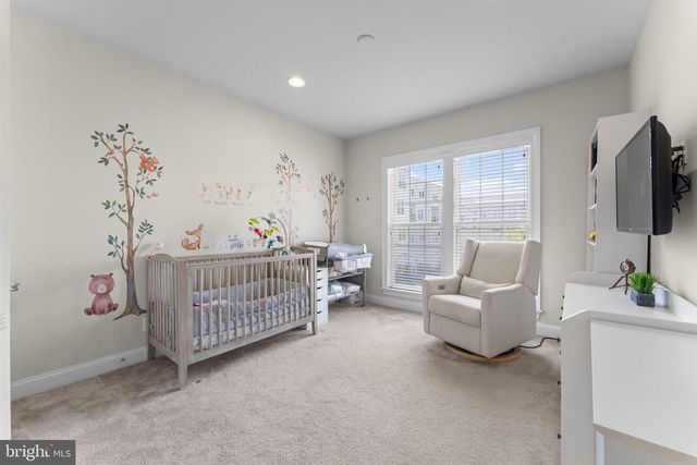 42831 BURRELL SQ, Ashburn, VA 20147
