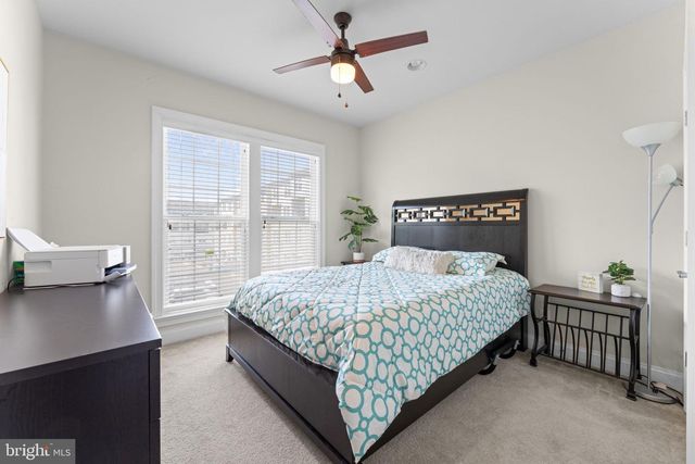 42831 BURRELL SQ, Ashburn, VA 20147