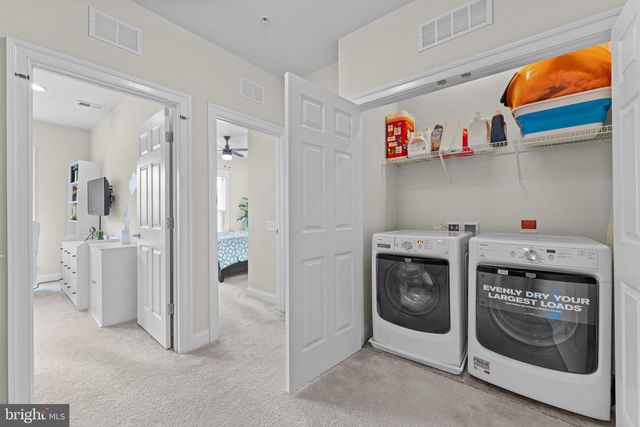 42831 BURRELL SQ, Ashburn, VA 20147