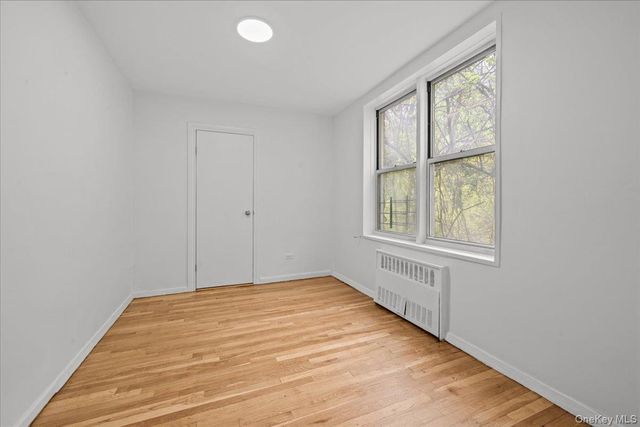 5425 Valles Avenue 2M, Bronx, NY 10471