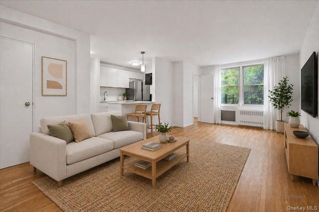 5425 Valles Avenue 2M, Bronx, NY 10471