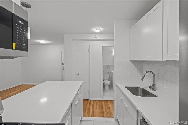 5425 Valles Avenue 2M, Bronx, NY 10471