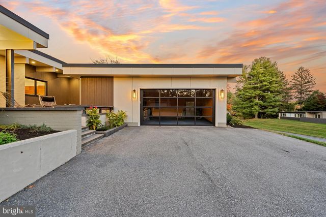 3410 WOODVALLEY DR, Pikesville, MD 21208