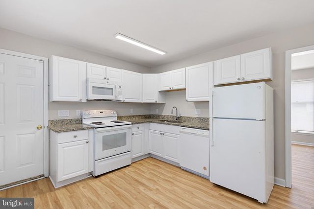 14 TARCOTE CT, Newark, DE 19702