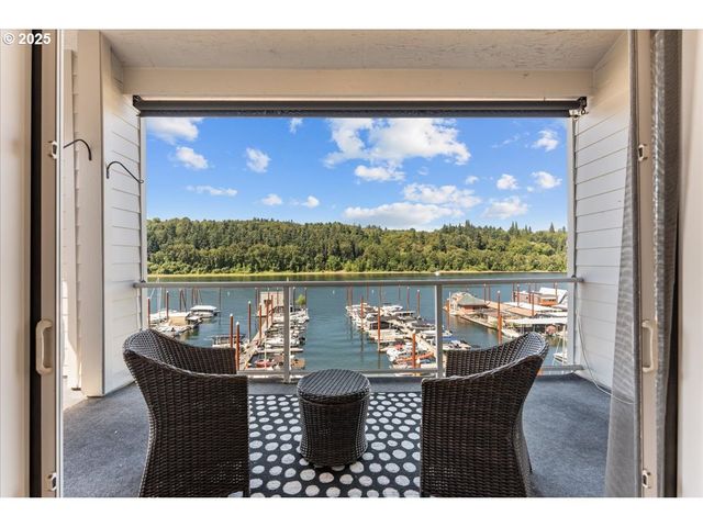 525 Se MARION St 21, Portland, OR 97202