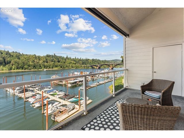 525 Se MARION St 21, Portland, OR 97202