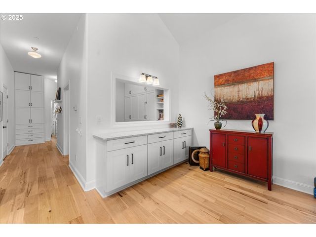 525 Se MARION St 21, Portland, OR 97202