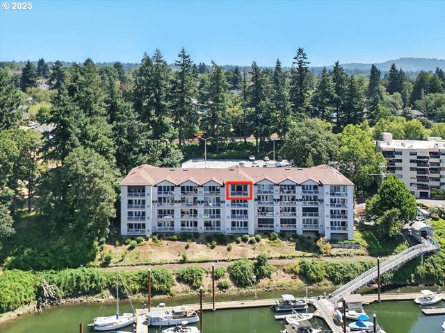 525 Se MARION St 21, Portland, OR 97202