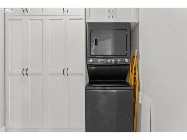 525 Se MARION St 21, Portland, OR 97202