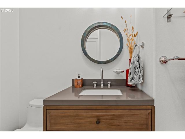 525 Se MARION St 21, Portland, OR 97202