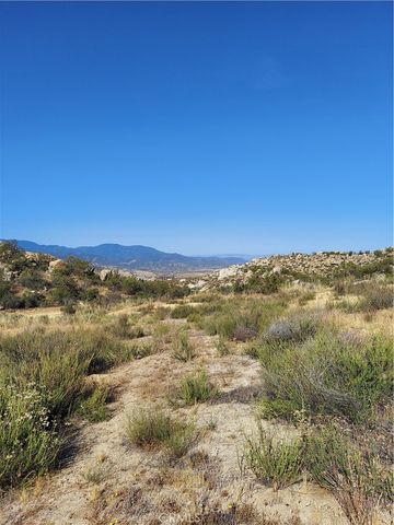 3 Dove Dr, Aguanga, CA 92536