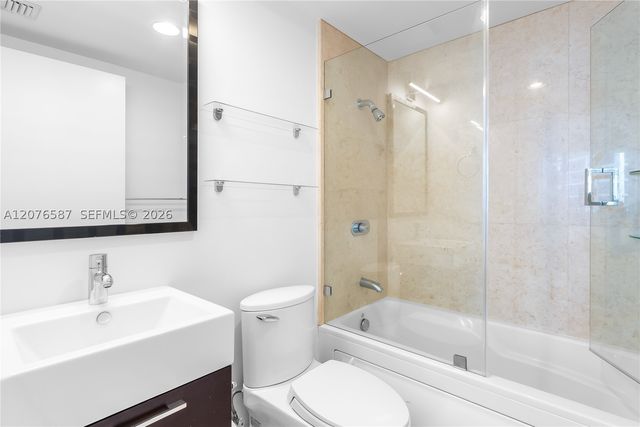5875 Collins Ave 903, Miami Beach, FL 33140