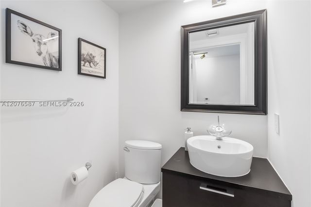 5875 Collins Ave 903, Miami Beach, FL 33140