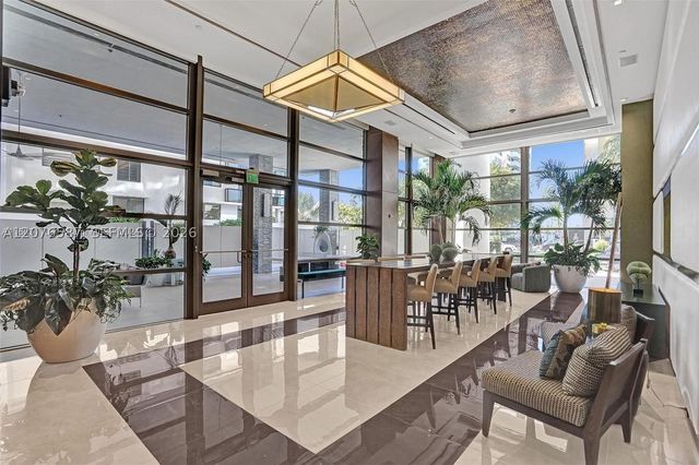 5875 Collins Ave 903, Miami Beach, FL 33140