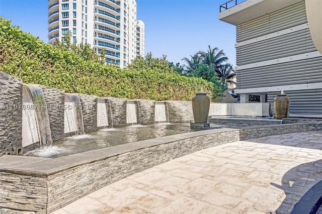 5875 Collins Ave 903, Miami Beach, FL 33140