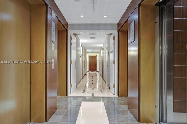 5875 Collins Ave 903, Miami Beach, FL 33140