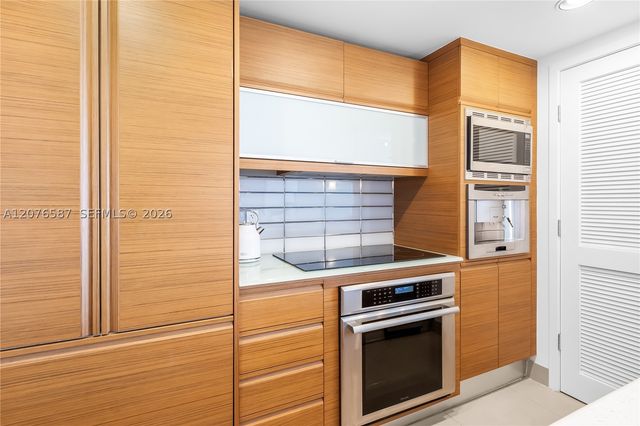 5875 Collins Ave 903, Miami Beach, FL 33140