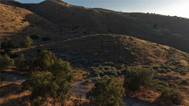 17 Carrollton Court, Palmdale, CA 93550