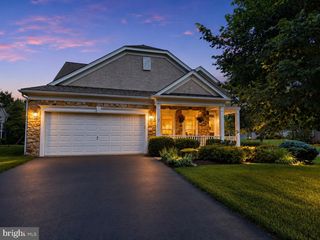128 LANTANA DR, Kennett Square, PA 19348