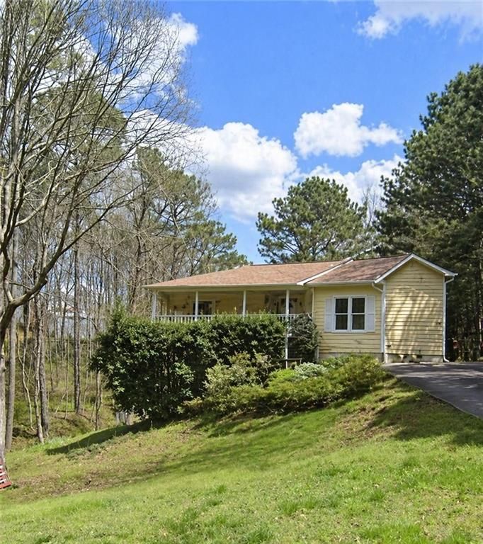 1311 Scenic Court, Auburn, GA 30011