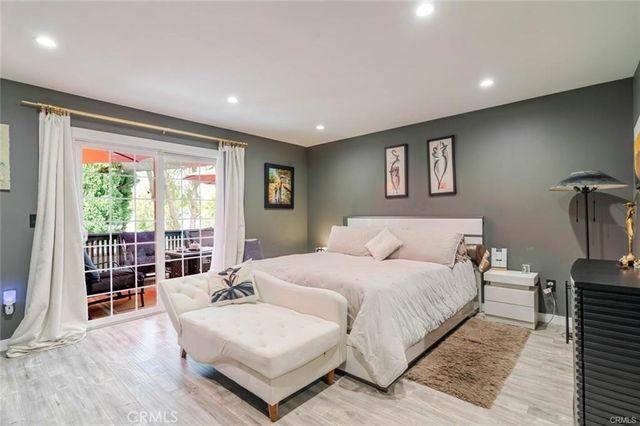 10254 Floralita Avenue, Sunland, CA 91040