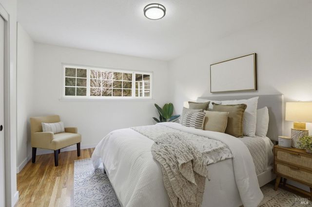 12 Angelica Ct, Novato, CA 94947