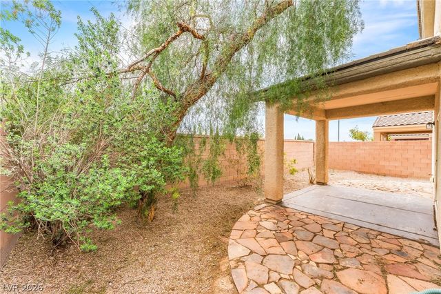 8252 Celina Hills Street, Las Vegas, NV 89131