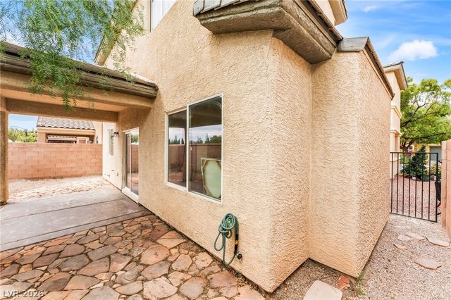 8252 Celina Hills Street, Las Vegas, NV 89131