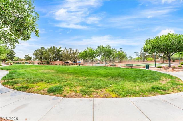 8252 Celina Hills Street, Las Vegas, NV 89131