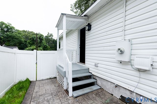 1503 Sunnyside Ave, Hopewell, VA 23860