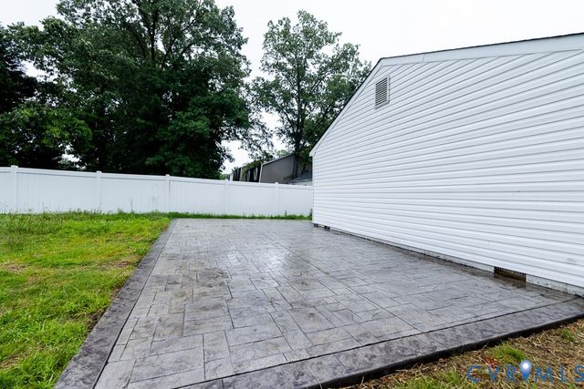 1503 Sunnyside Ave, Hopewell, VA 23860